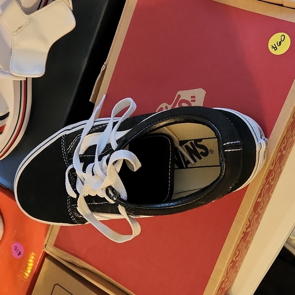 SOLD! - Picture 4 of 5